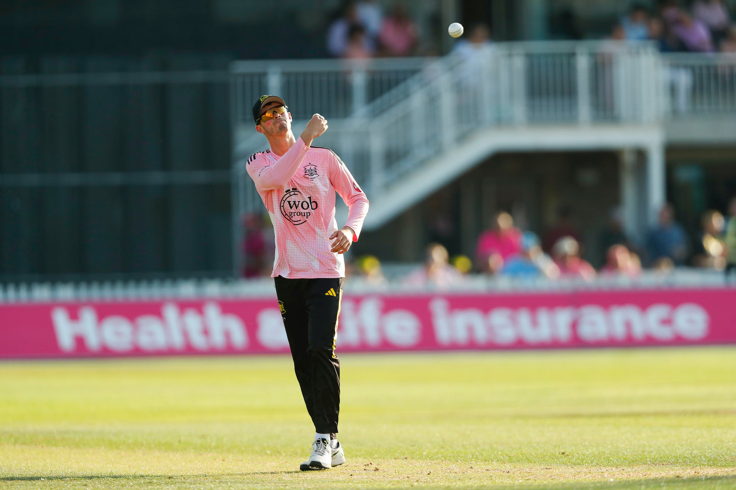 Ollie Price's limited edition Pink 4 Syd shirt (match-worn)