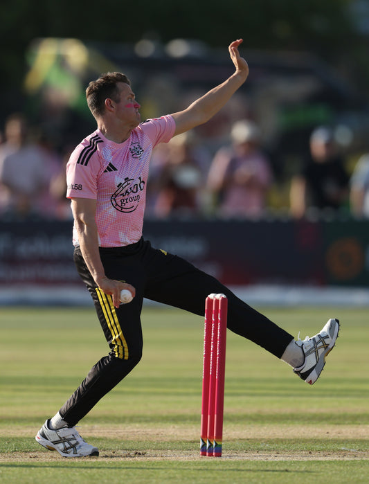 Josh Shaw's limited edition Pink 4 Syd shirt (match-worn)