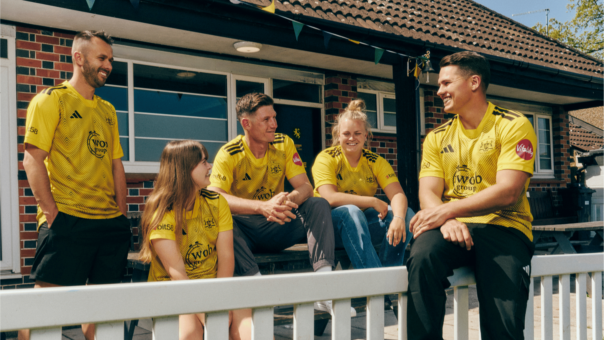 custom-slideshow-image-desktop-block_zBqbk4